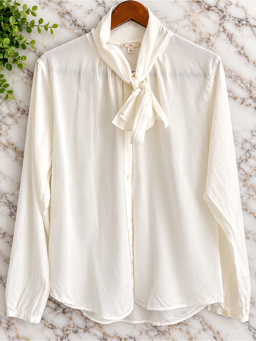 Gap Designed & Crafted White Tie Neck Button Down Blouse XL NWT
